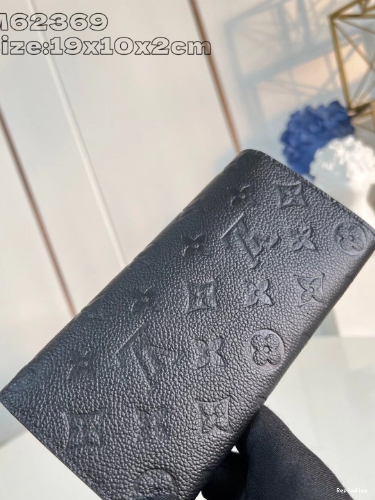 Rep ladies WALLET VUITTON EMILIE LOUIS 0815